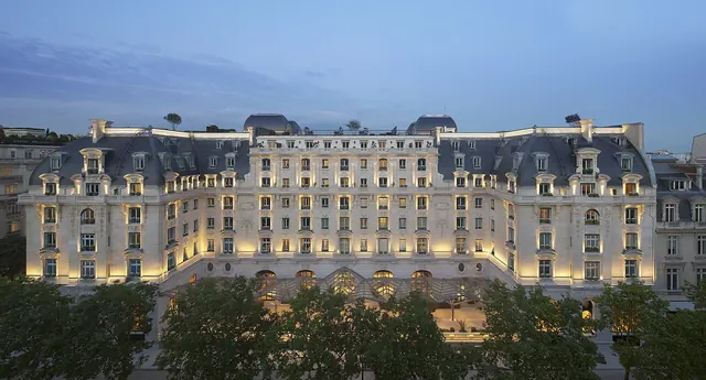 The Peninsula Paris, Paris